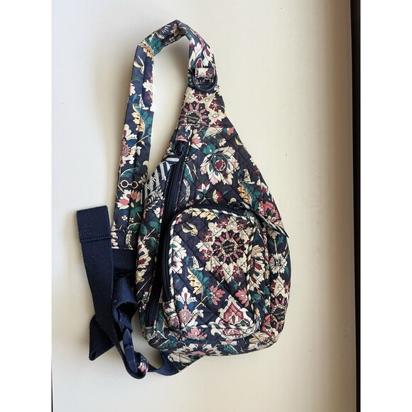 Vera Bradley Harry Potter Home to Hogwarts Sling Backpack Quilted Multi-Color - Picture 1 of 11